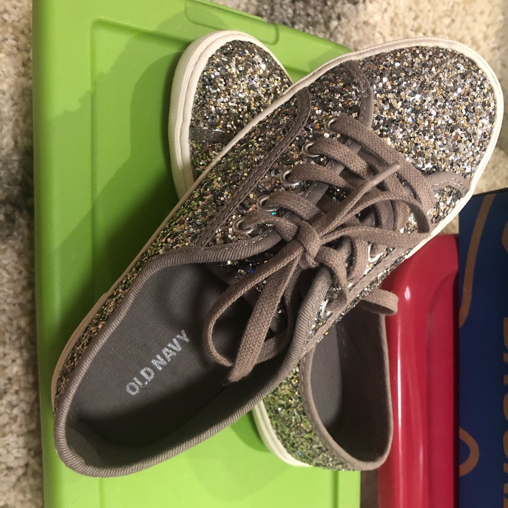 Glitter shoes